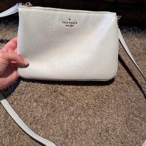 kate spade white pebbled leather crossbody with gold logo